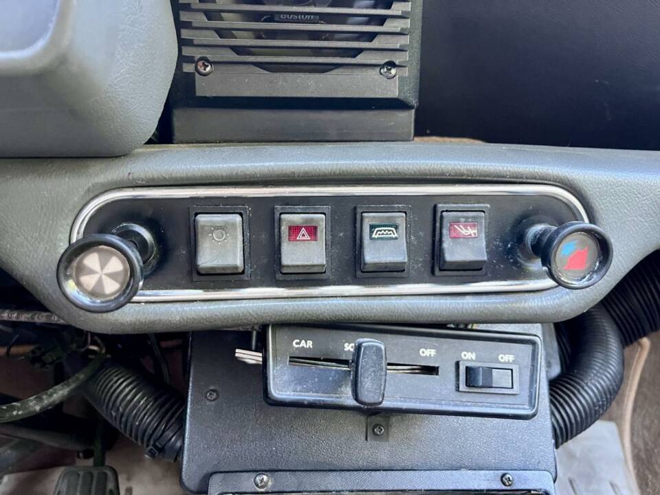 Bild 24/31 von Rover Mini Cooper 1,3 (1991)