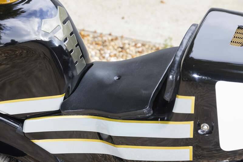 Image 32/50 de Yamaha DUMMY (1995)