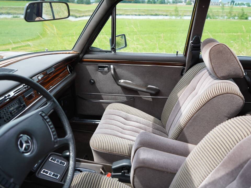 Afbeelding 78/89 van Mercedes-Benz 300 SEL 6.3 (1972)