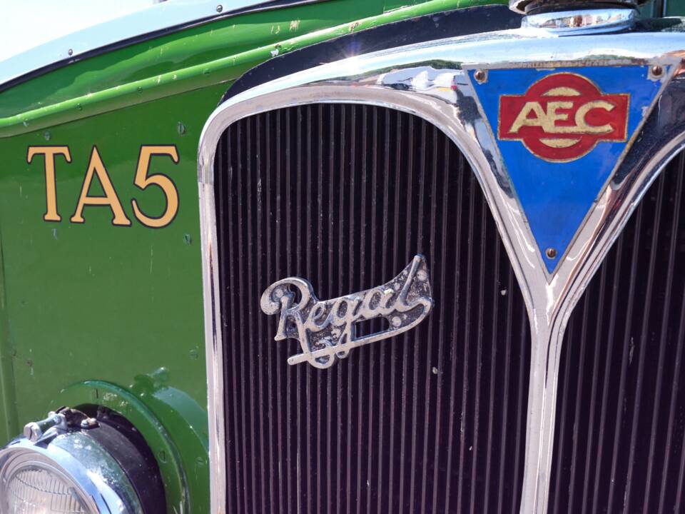 Bild 39/44 von AEC Regal III Single-Deck (1948)