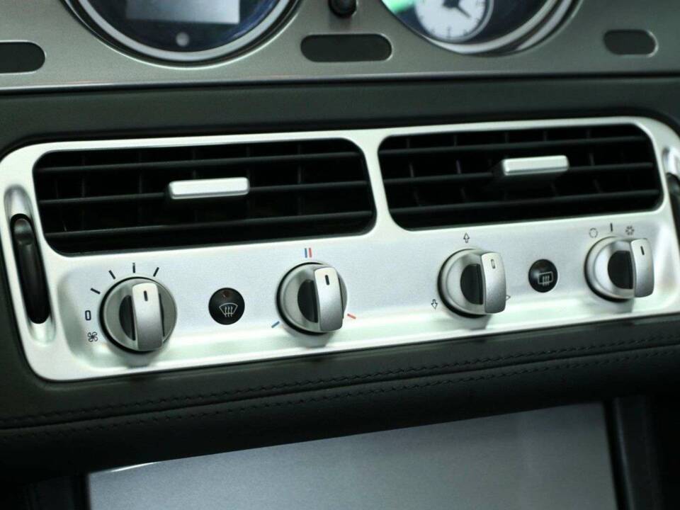 Afbeelding 16/30 van BMW Z8 (2001)