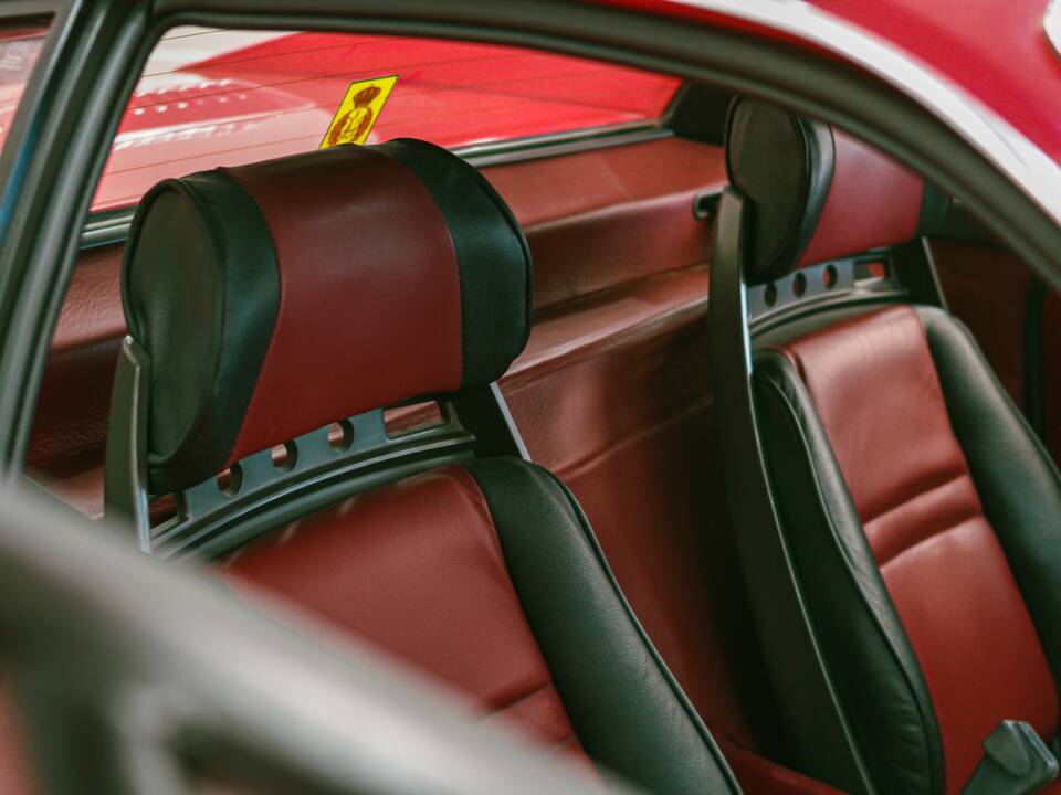 Image 28/39 of Lancia Beta Coupe 2000 i.e. (1982)
