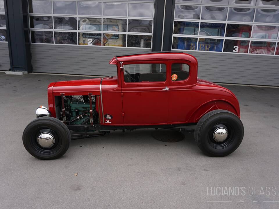 Image 4/43 of Ford Model A (1930)