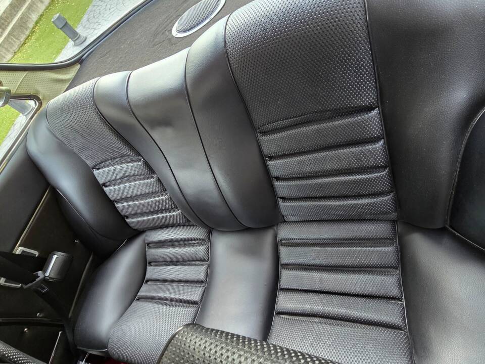 Image 18/34 of Alfa Romeo 1750 GT Veloce (1969)