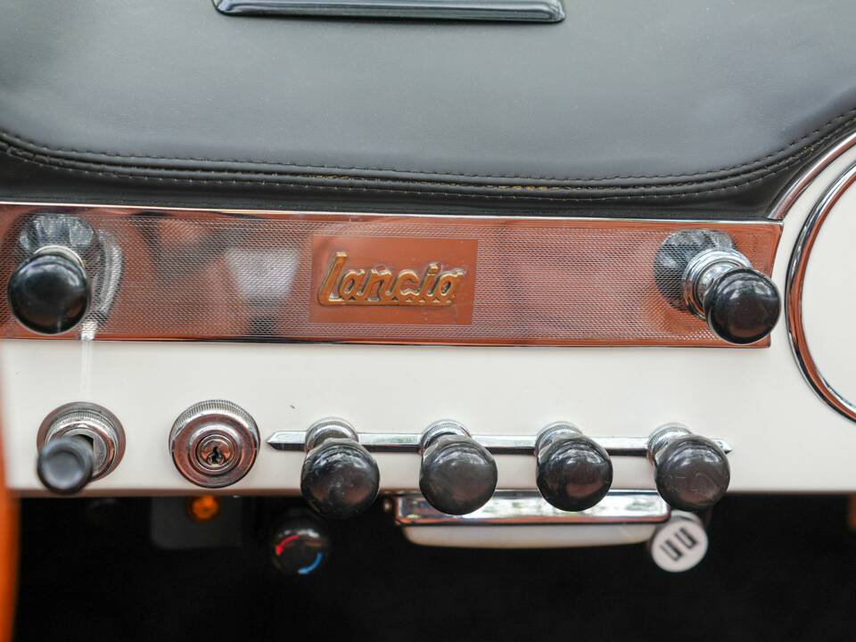 Image 19/41 of Lancia Flaminia GT 3C 2.5 Convertible (1963)