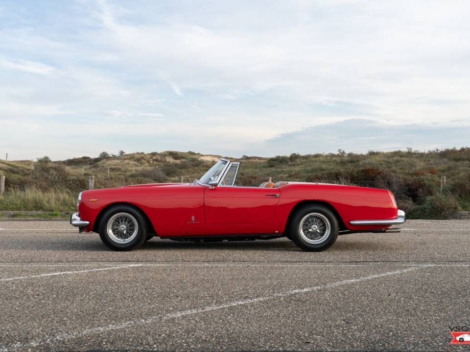 Image 10/30 de Ferrari 250 GT Cabriolet Pininfarina (1961)