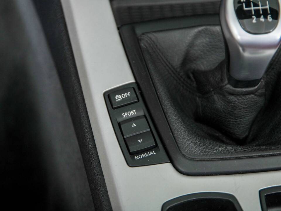 Immagine 32/50 di BMW Z4 sDrive23i (2009)