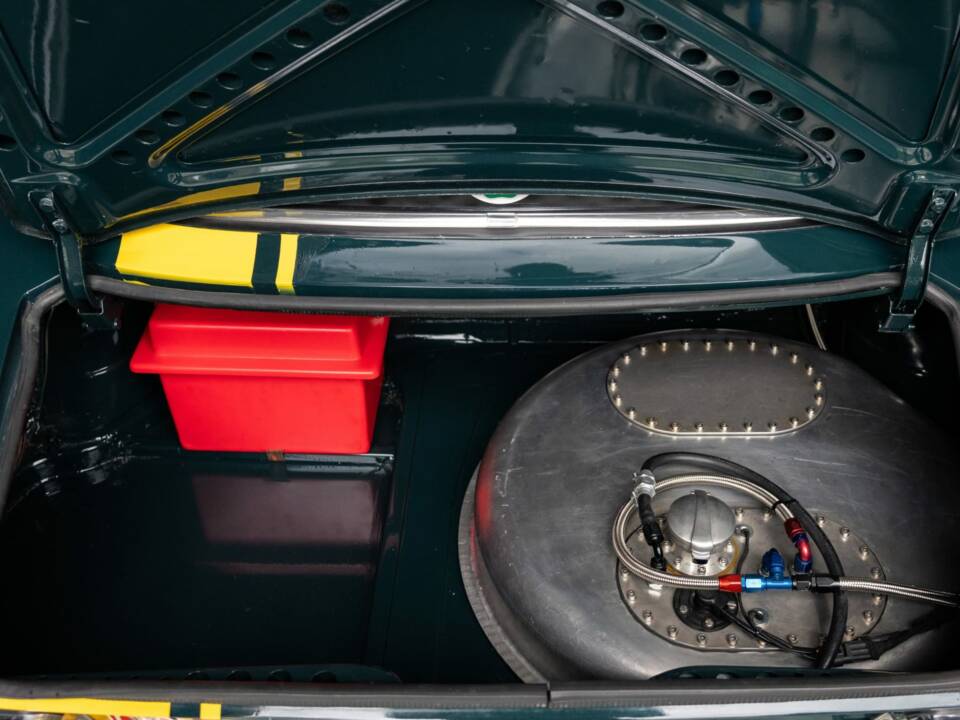 Image 17/20 of Alfa Romeo 1750 Berlina (1969)