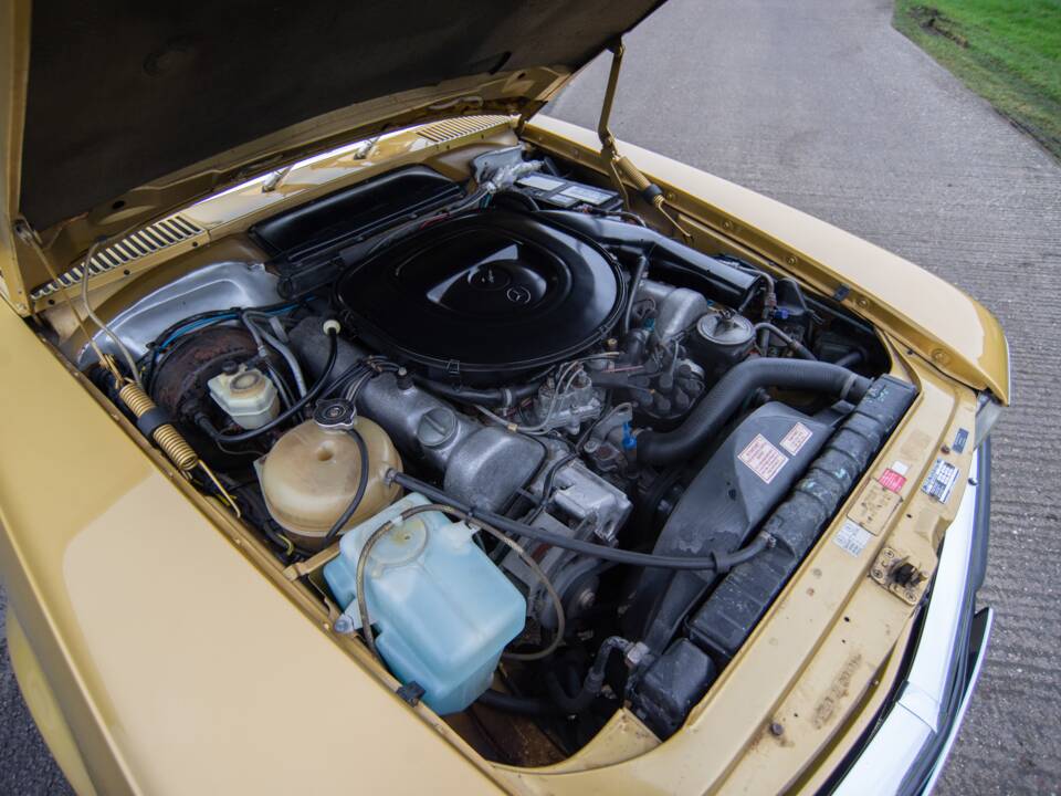 Bild 21/29 von Mercedes-Benz 450 SLC (1978)