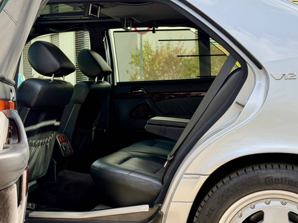 Bild 24/46 von Mercedes-Benz S 600 lang (1996)