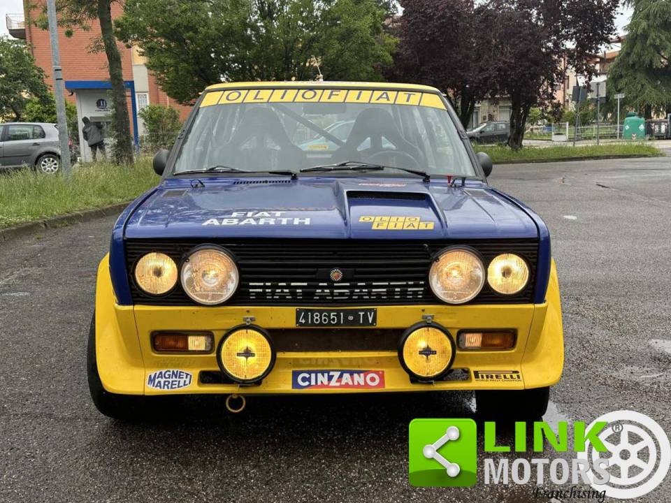 Image 2/10 of FIAT 131 Abarth Rally (1979)