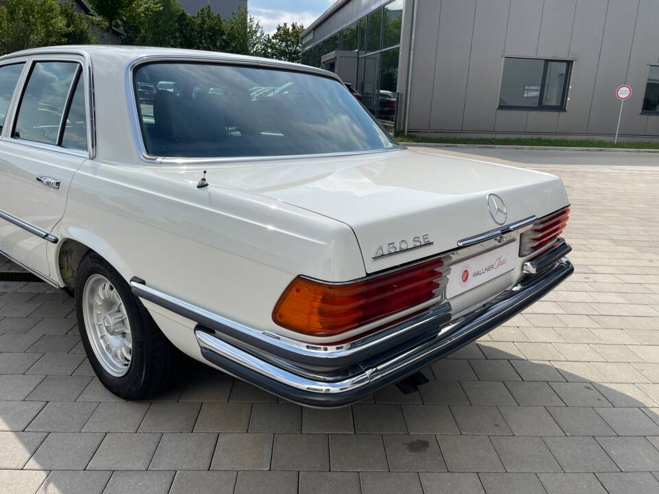 Image 7/30 of Mercedes-Benz 450 SE (1979)