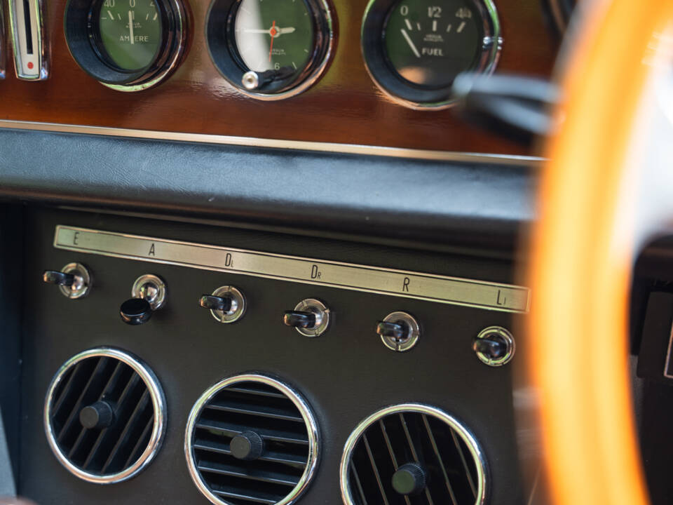 Immagine 24/50 di Ferrari 365 GTC (1969)