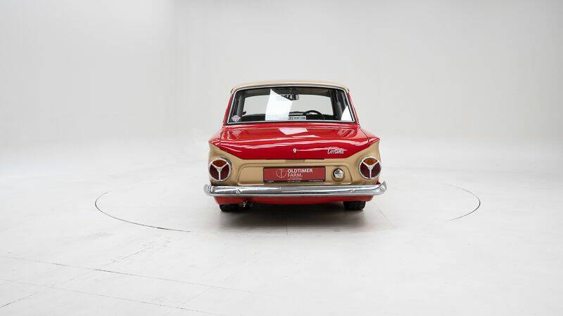 Image 7/15 de Ford Lotus Cortina (1965)