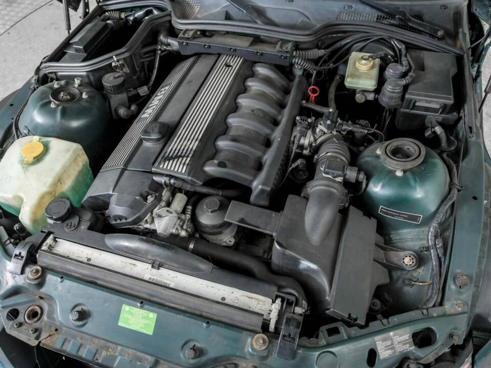 Image 36/48 of BMW Z3 2.8 (1998)