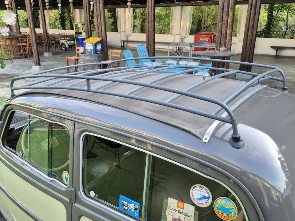 Image 16/42 of FIAT 500 C Belvedere (1953)