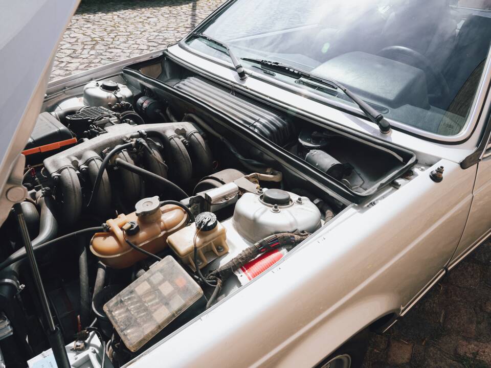Bild 75/106 von BMW 633 CSi (1976)