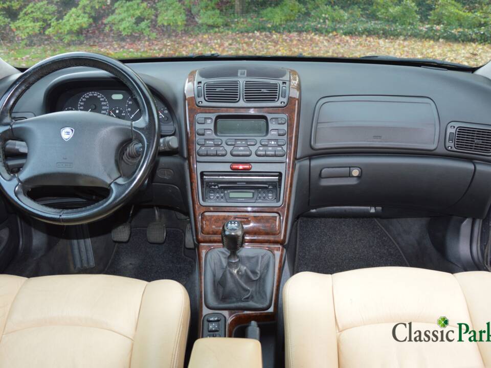 Image 12/50 of Lancia Kappa Coupé 2.4 20V (1999)