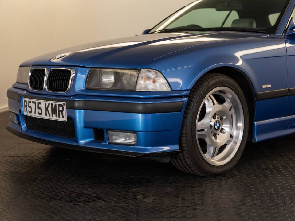 Image 35/43 of BMW M3 (1998)