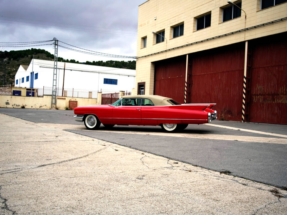 Image 5/18 de Cadillac DeVille Convertible (1960)