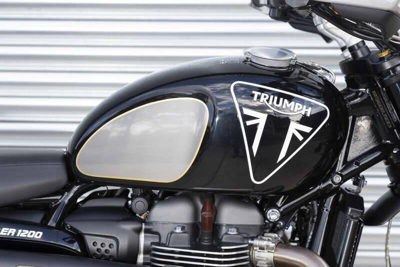 Afbeelding 5/50 van Triumph Scrambler 1200 Bond Edition (2020)