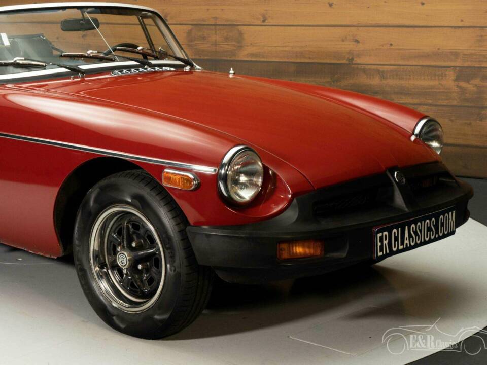 Afbeelding 4/19 van MG MGB (1978)