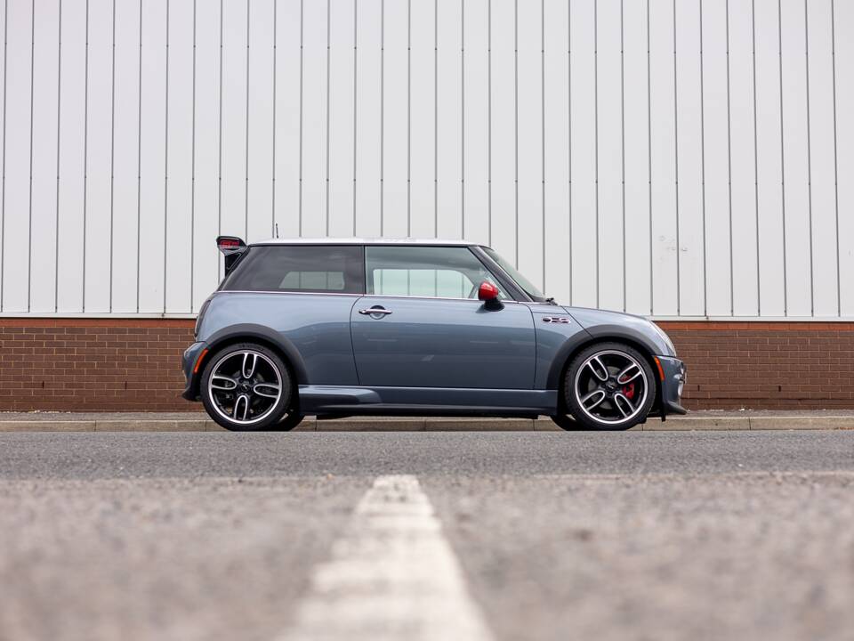 Image 47/50 of Mini Cooper S JCW GP (2006)
