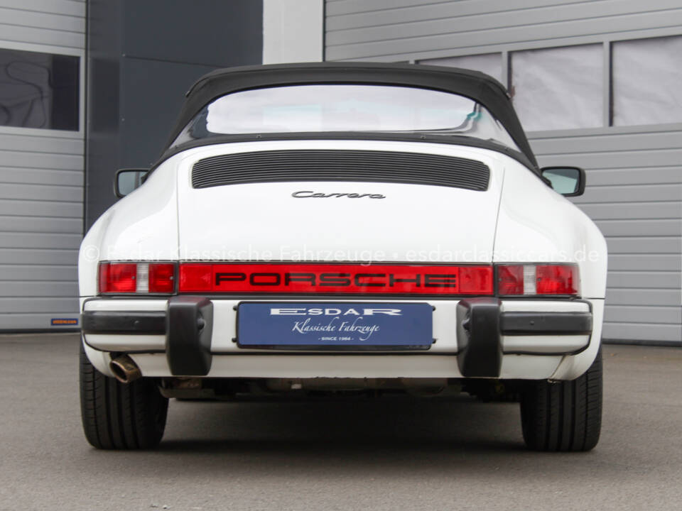 Afbeelding 21/36 van Porsche 911 Carrera 3.2 (1984)