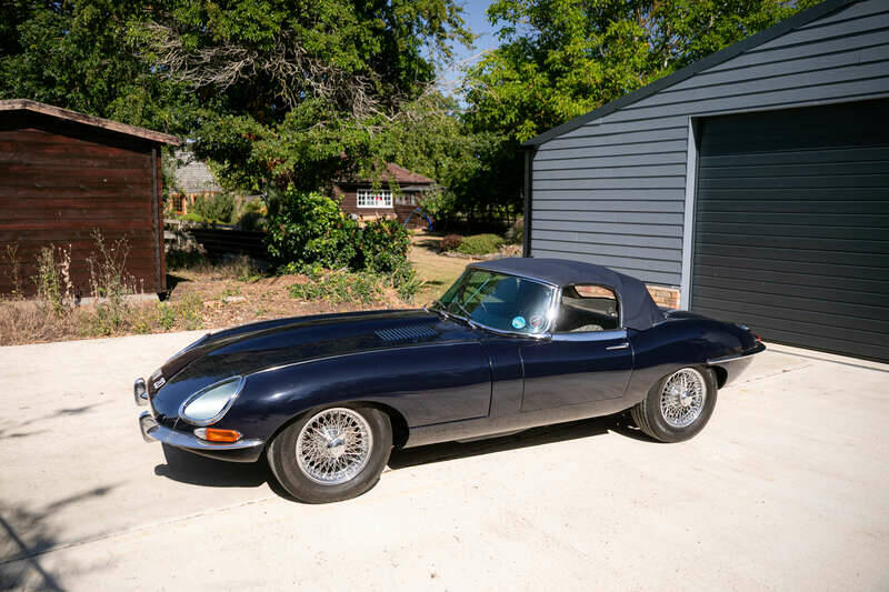Immagine 31/45 di Jaguar E-Type 4.2 (1966)