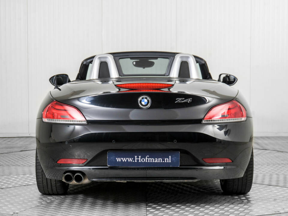 Image 13/50 of BMW Z4 sDrive23i (2011)