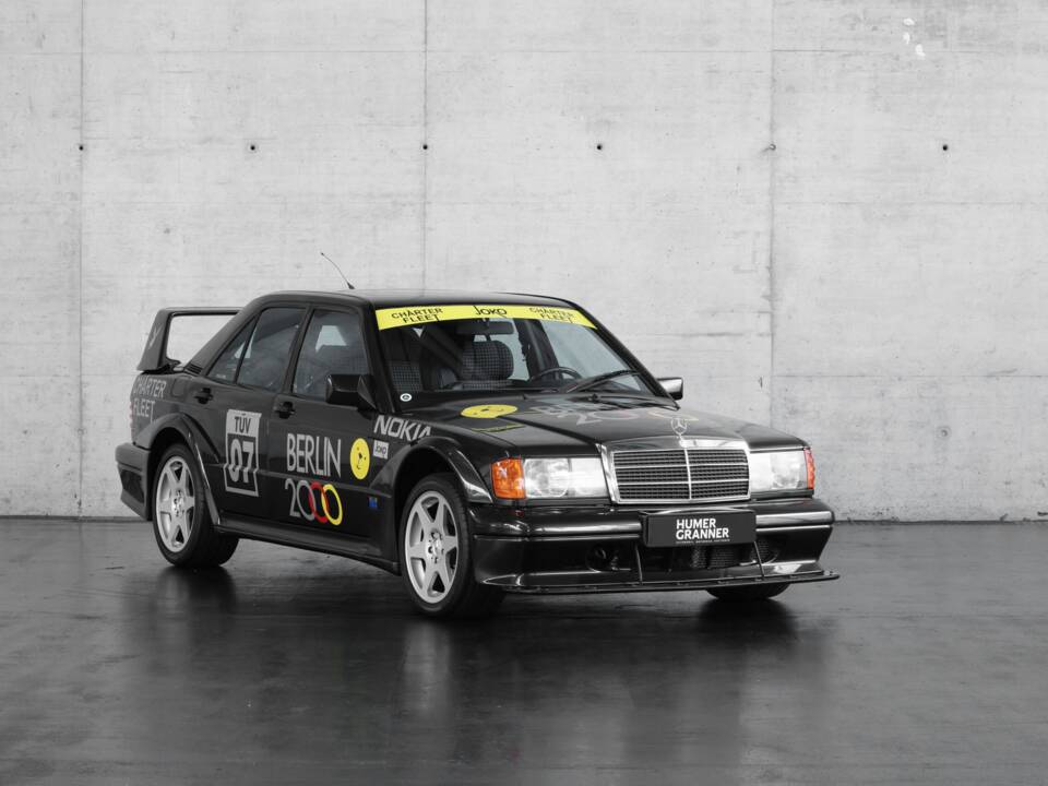 Imagen 7/50 de Mercedes-Benz 190 E 2.5-16 Evolution II (1990)