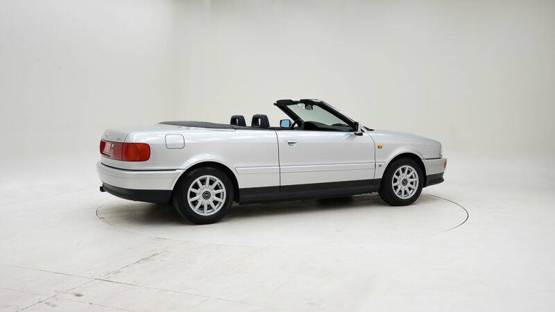 Image 2/15 of Audi Cabriolet 2.6 (1995)