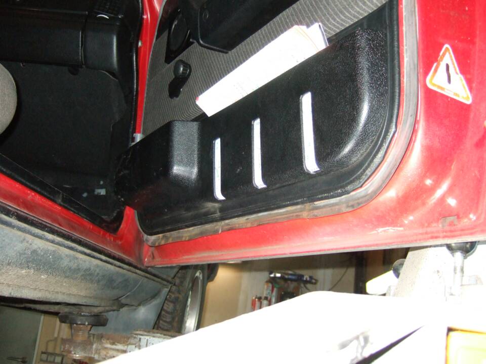 Image 11/30 of Volvo 240 Kombi (1988)