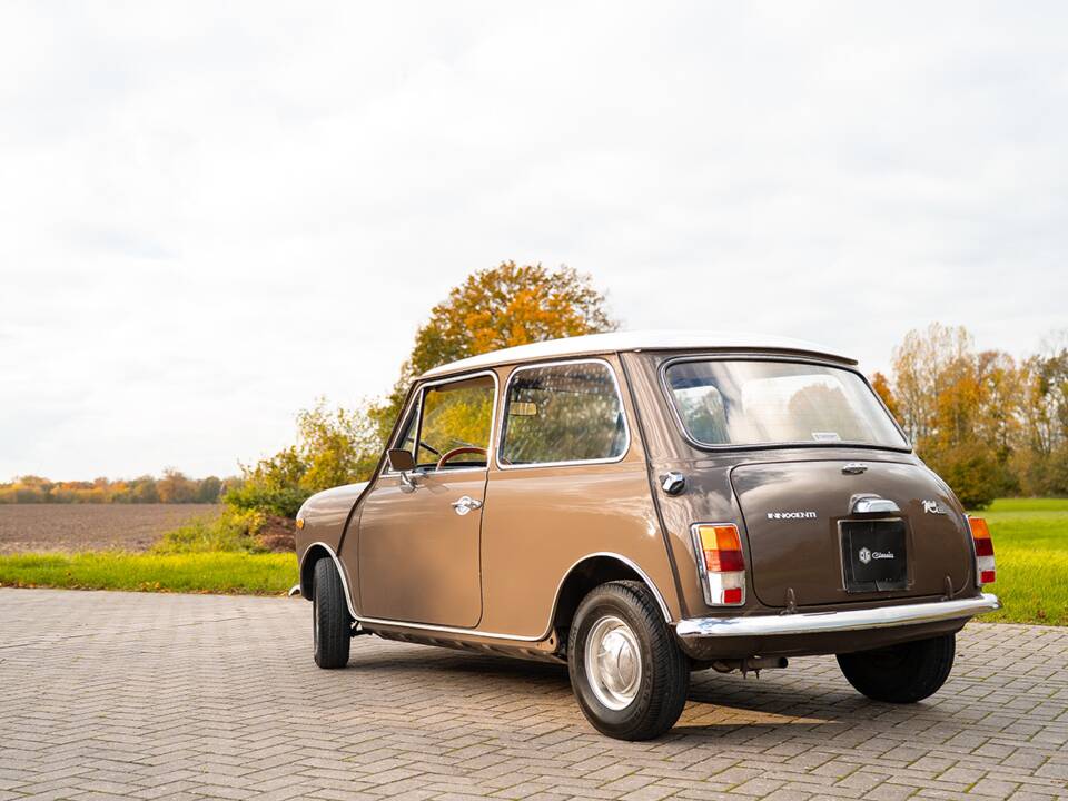 Immagine 5/36 di Innocenti Mini 1001 Export (1972)