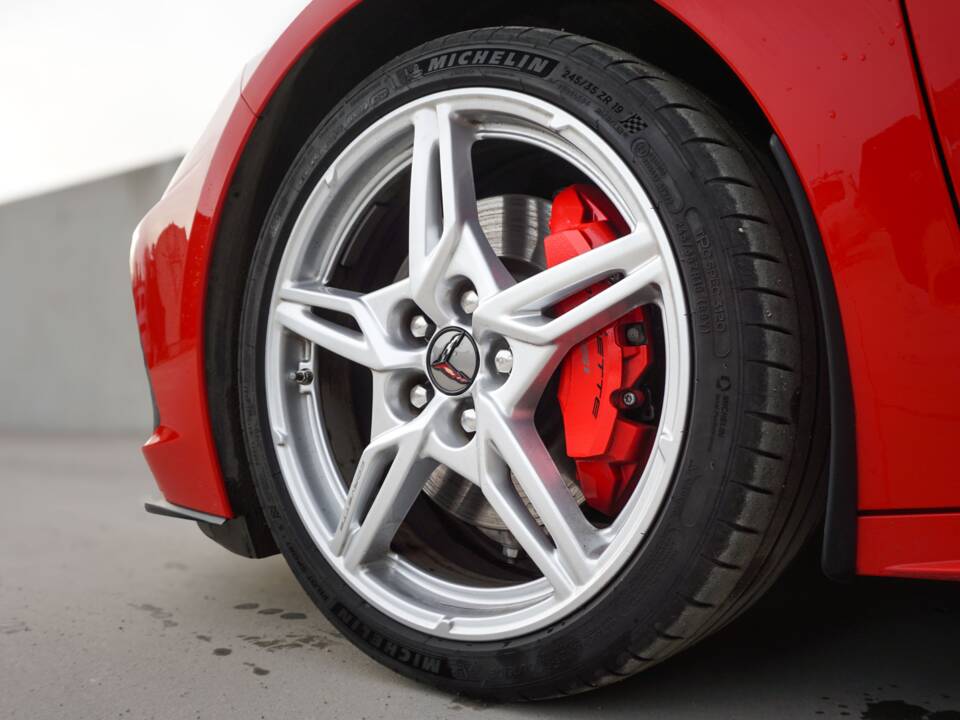 Image 6/45 of Chevrolet Corvette Stingray (2022)
