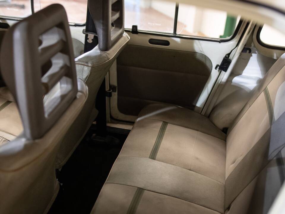 Image 12/15 of Renault R 4 (1987)