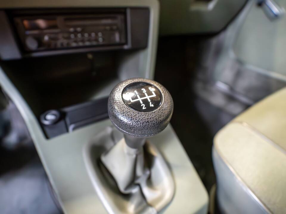 Afbeelding 14/52 van BMW 528i (1984)
