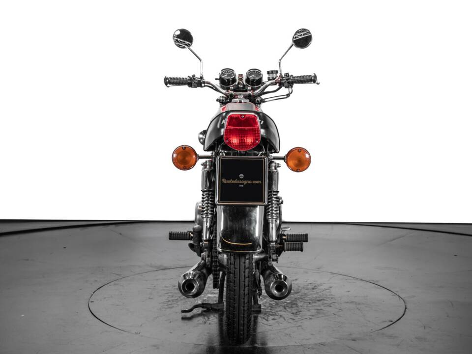 Image 2/40 of Kawasaki Z 400 (1976)