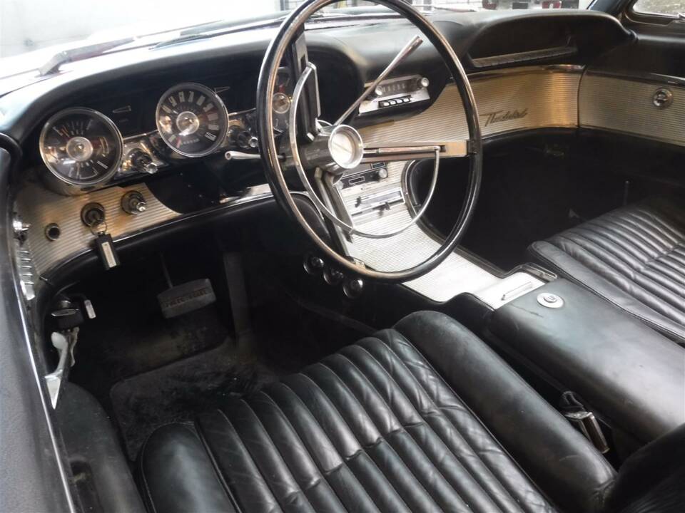 Bild 9/42 von Ford Thunderbird (1962)