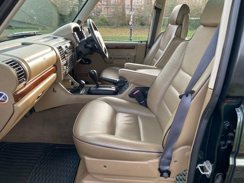 Imagen 9/50 de Land Rover Discovery 4.0 HSE (1998)