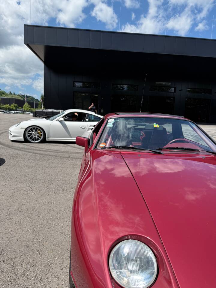 Afbeelding 36/45 van Porsche 928 S4 (1988)