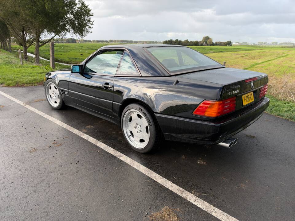 Imagen 10/11 de Mercedes-Benz SL 600 (1995)