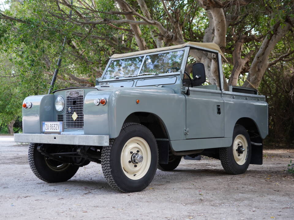 Bild 18/79 von Land Rover 88 (1963)