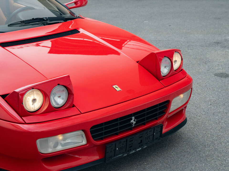 Imagen 3/32 de Ferrari 512 TR (1993)