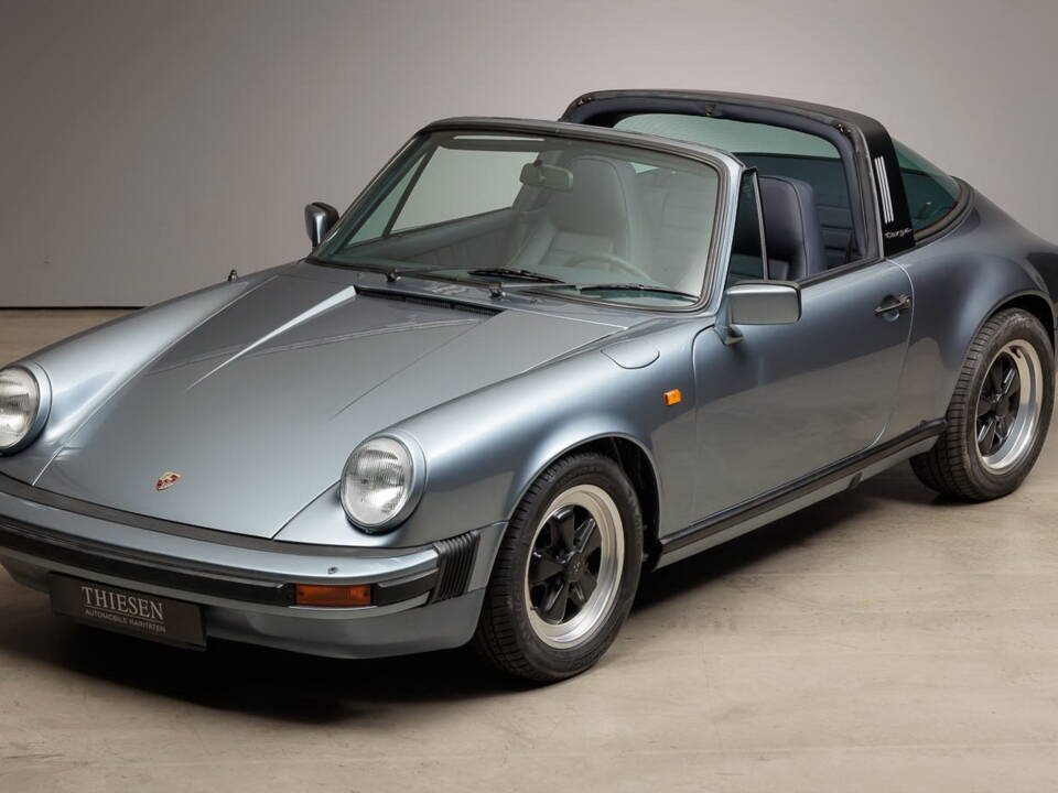 Image 1/41 of Porsche 911 SC 3.0 (1982)