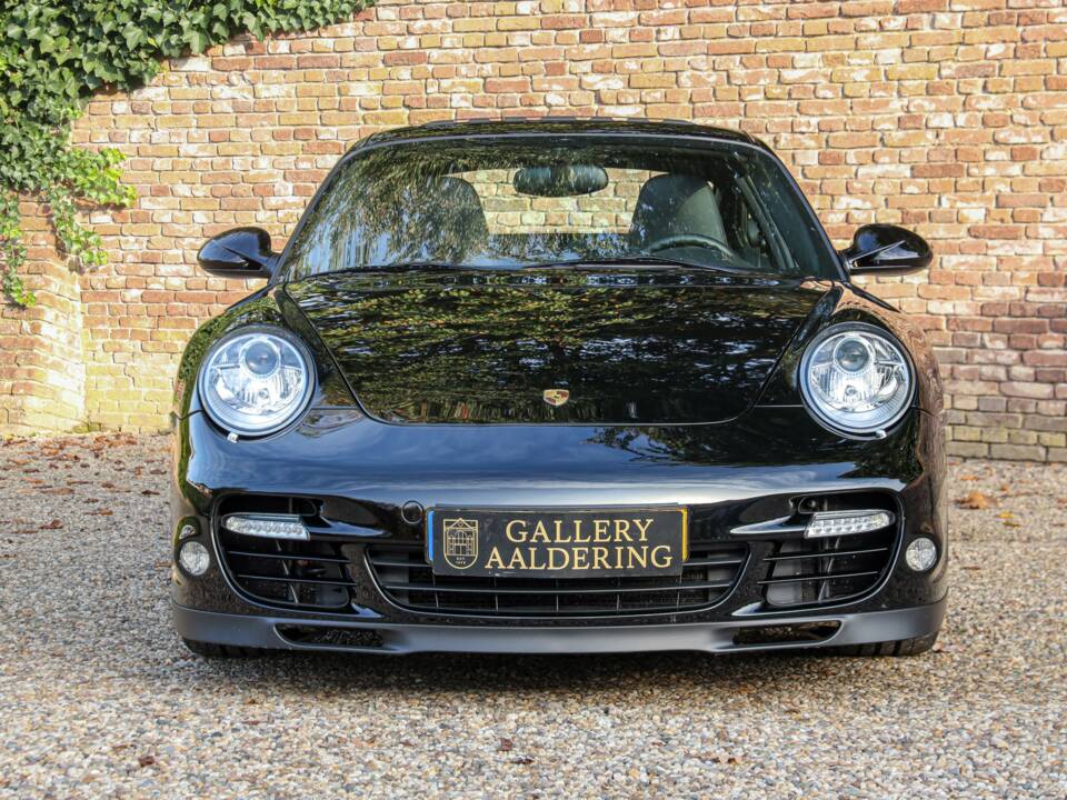Bild 27/50 von Porsche 911 Turbo (2010)
