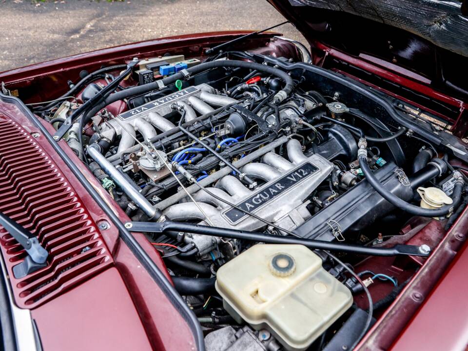 Image 5/50 of Jaguar XJS 5.3 V12 (1993)