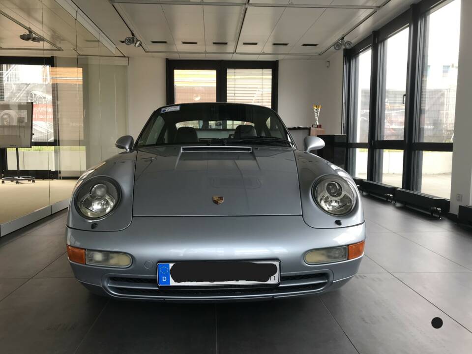 Image 4/42 of Porsche 911 Carrera (1995)