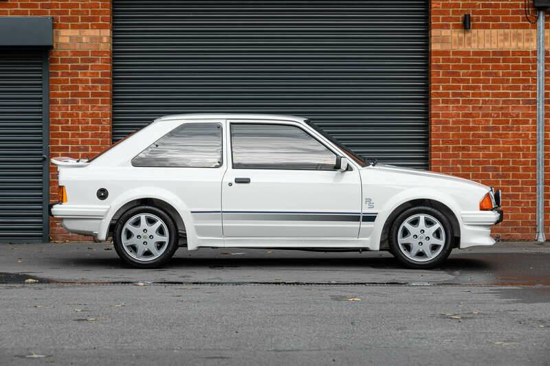 Afbeelding 5/39 van Ford Escort RS 1600 turbo (1985)