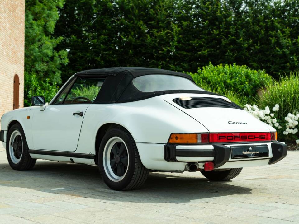 Bild 6/50 von Porsche 911 Carrera 3.2 (1986)